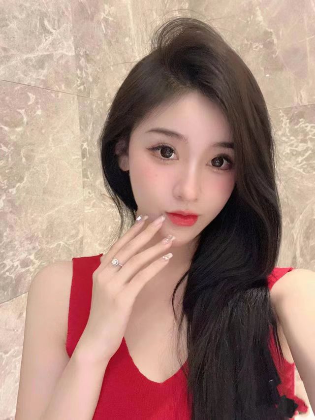 21826320B12EB77554CD4D95BB6B55EC.jpg